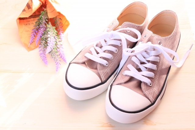 レディーススニーカーのケアテクニック